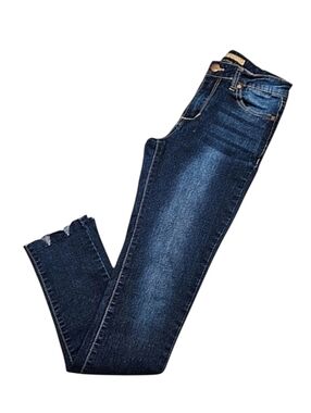 Girls Joe's Jeans Skinny Stretchy Denim Jeans w/ Raw Scalloped Hem, 16